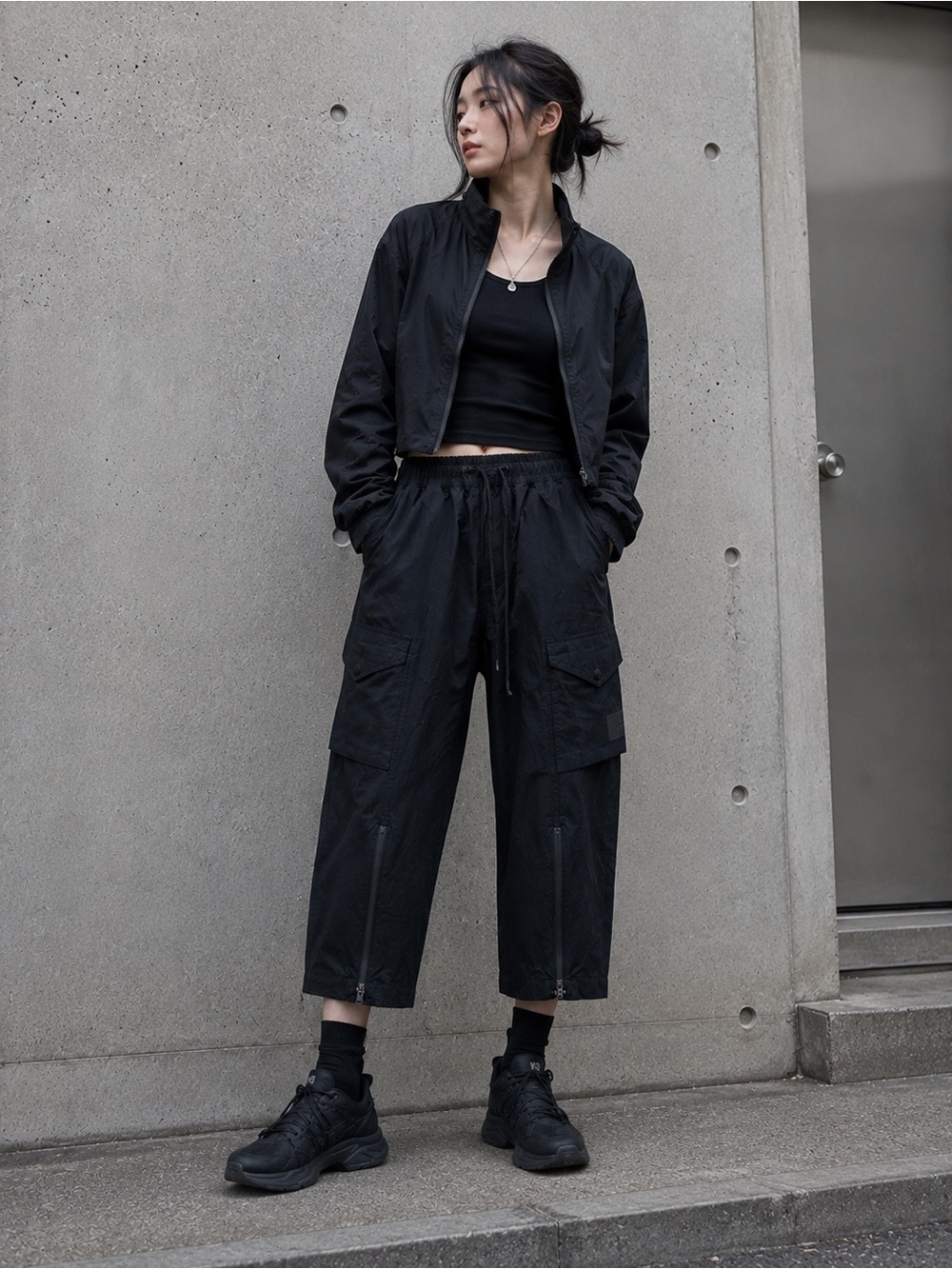 Y-3 Cropped Techwear Cargo Pants